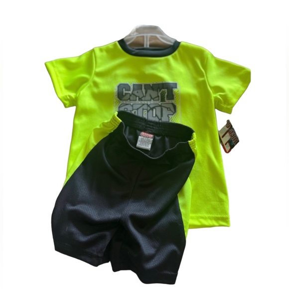 NEW BOYS TUFF SHORT SET SIZE 4T - Picture 4 of 6